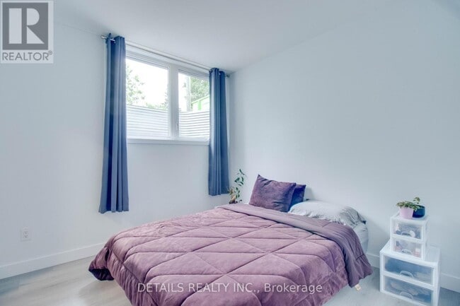 Photo - 135B Duford St Unité B