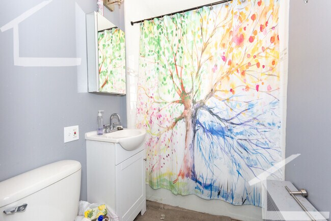 Photo - 34 Newcastle Rd Unit 1