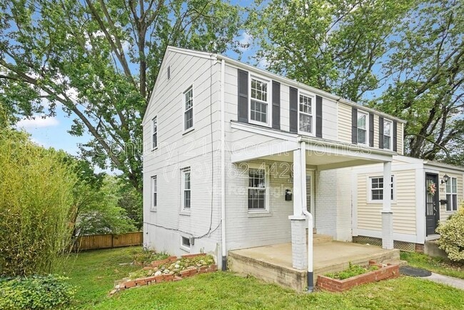 Photo - 2707 Jefferson Dr