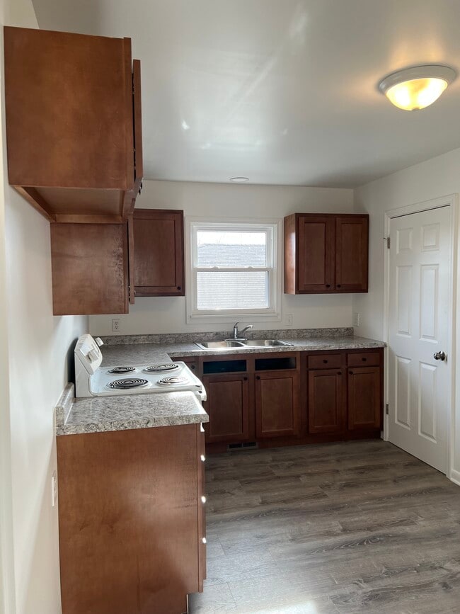 Photo - 611 Fulmer Ave