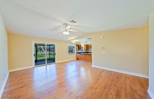 Photo - 27100 Pine Ave