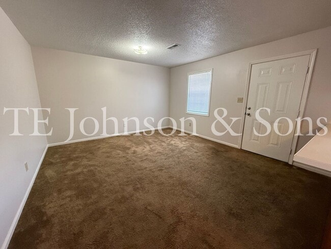 Photo - 2570 Green Oaks Ct SE Unit 2570 Green Oaks D