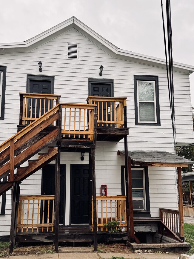 Photo - 2515 S St Unit 2515