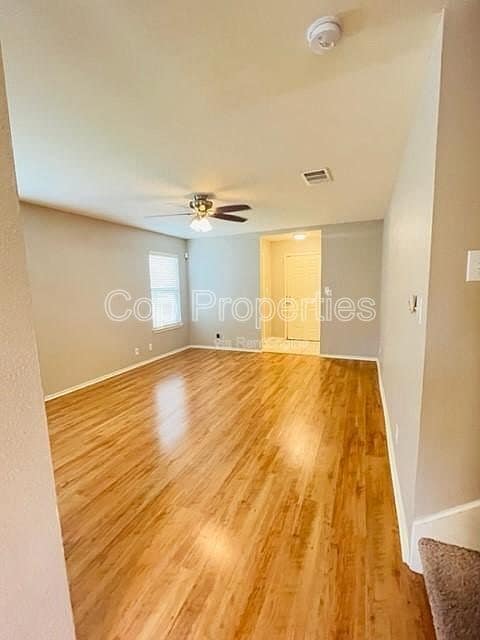 Photo - 9819 Autumn Pl