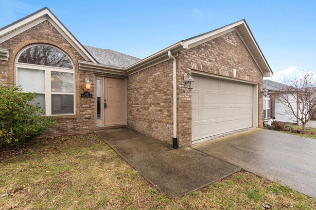 Photo - 305 Spring Valley Ln