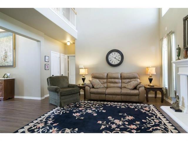 Photo - 213 Longview Ct