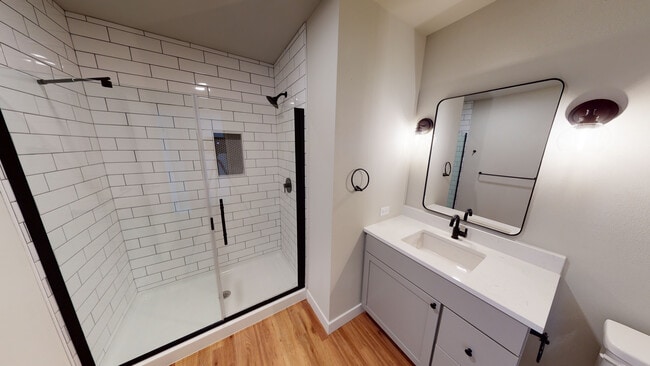 Photo - Playbill Flats