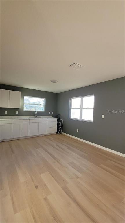 Photo - 1025 N Clara Ave