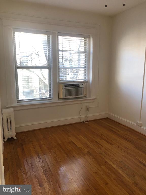 Photo - 1833 S St NW Unit 25