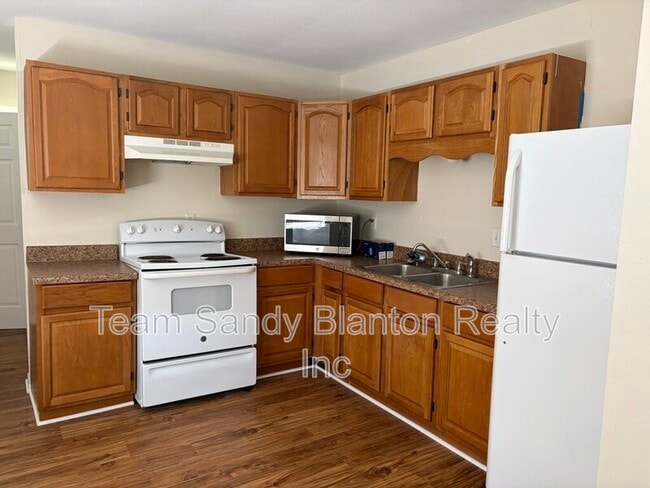 Photo - 204 Brandywine Rd