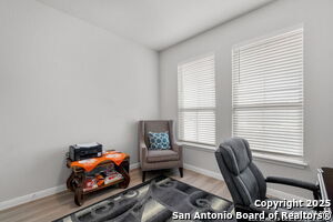 Photo - 5806 Larkspur Dr