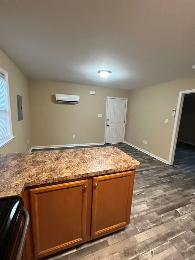 Photo - Charming 1BR/1BA Duplex Apartment – Prime Williamsburg Location