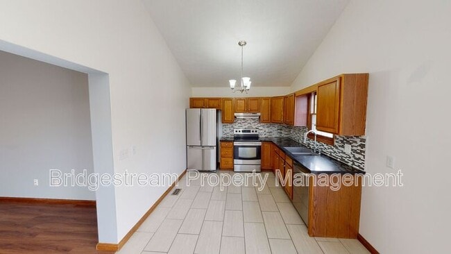 1632 Tamworth Cir