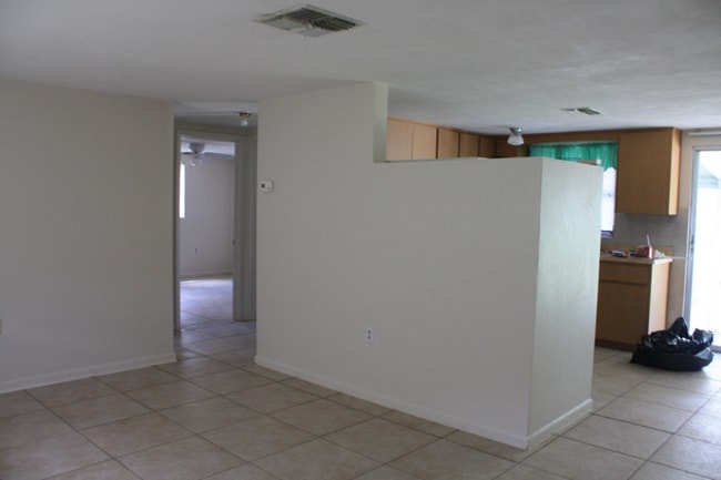 Photo - 16 N Melbourne St