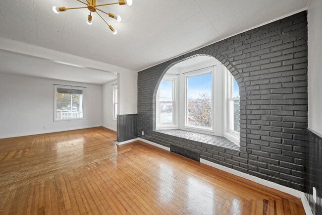 Photo - 1603 N Cotner Blvd Unit House