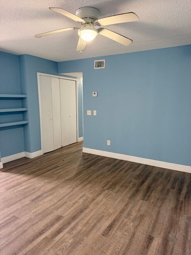 Photo - 6321 Lenawee St Unit 6321 Lenawee Street Apt D1