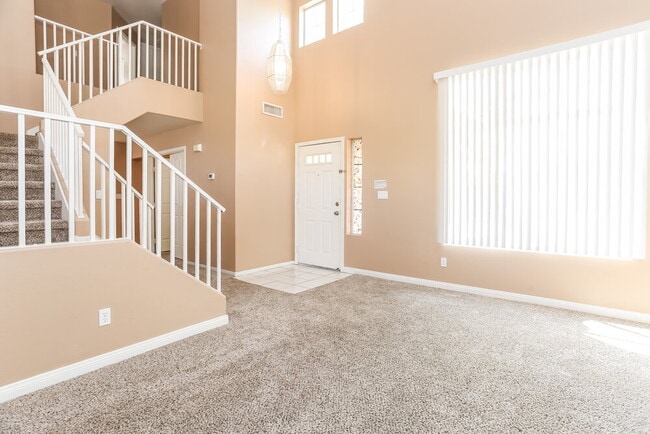 Photo - 1718 Rushing River Rd