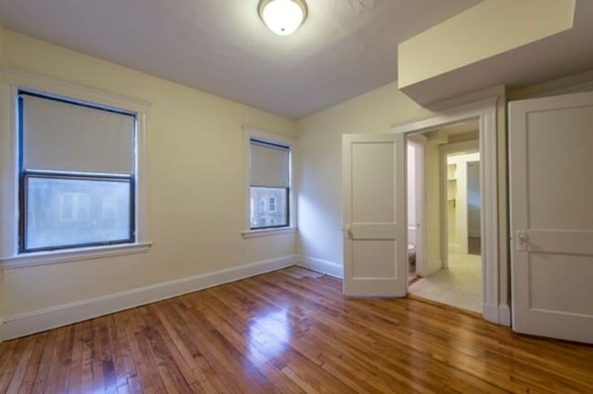 Photo - No Brokers Fee, Large 4 Bedroom 2 Full Bath in Brookline. Walk to BU. Porch, Laundry on a Site, P...