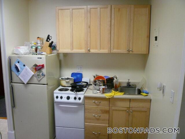 Photo - 879 Beacon St Unidad 43