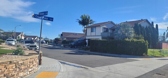 Photo - 11368 Trebol St