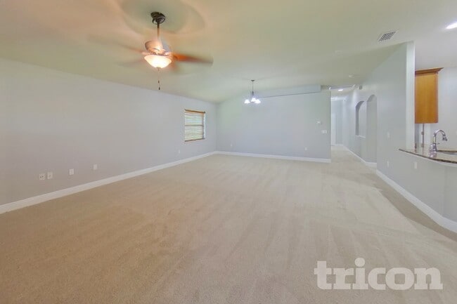 Photo - 182 Athey Ct