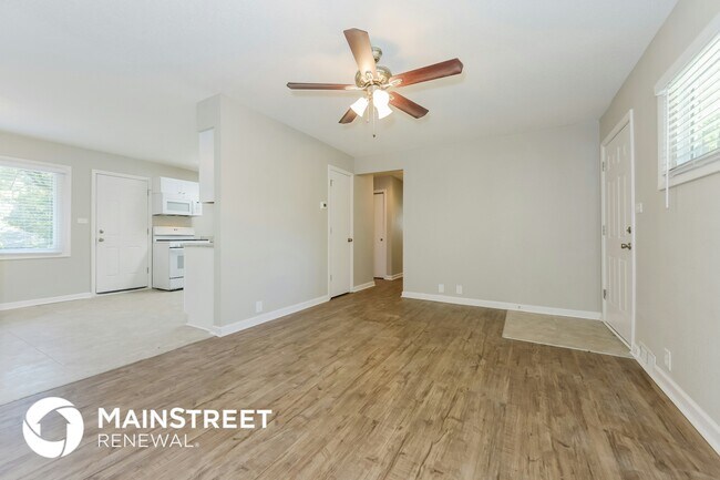 Photo - 7603 E 112th Terrace