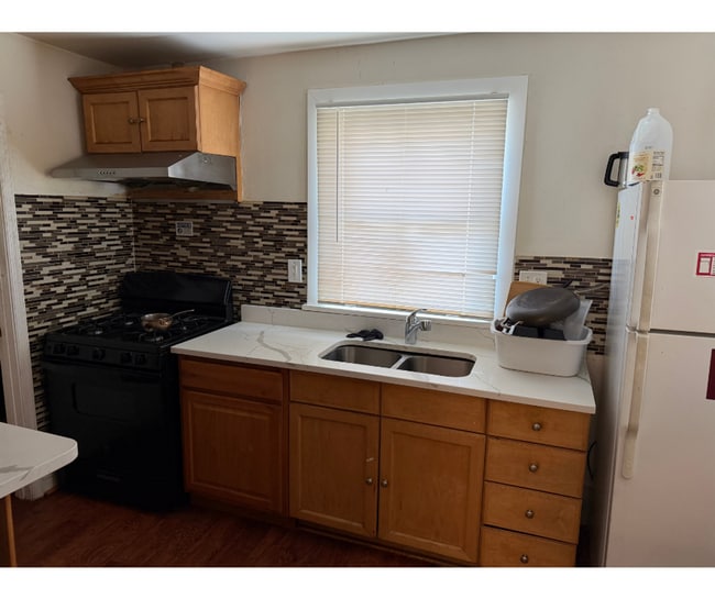 Photo - 3220 Brightwood Ave Unit 2 Available $650 2