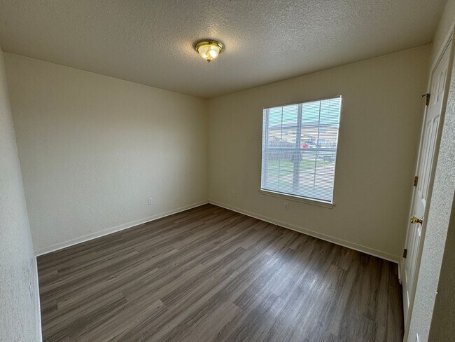 Photo - Apartment for Rent in Killeen, TX Unit B