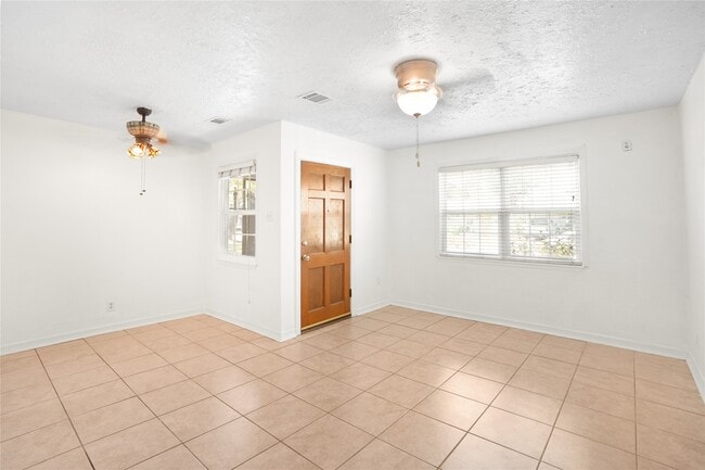 Photo - 12432 Yancy Dr