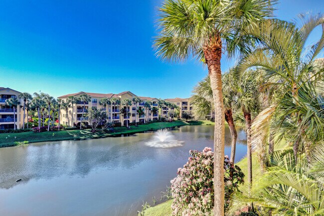 Building Photo - 800 Uno Lago Dr Unit 305