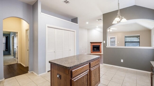 Photo - 5209 Bear Valley Dr