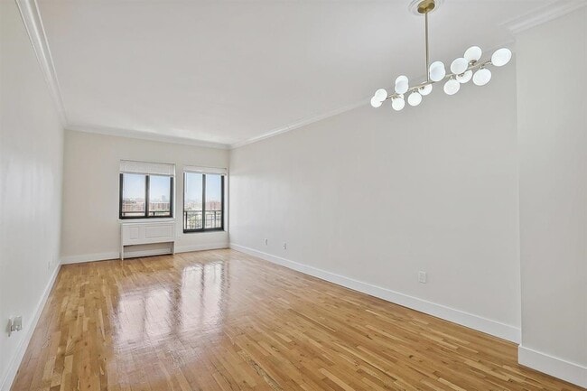Photo - 205 10th St Unit 9R