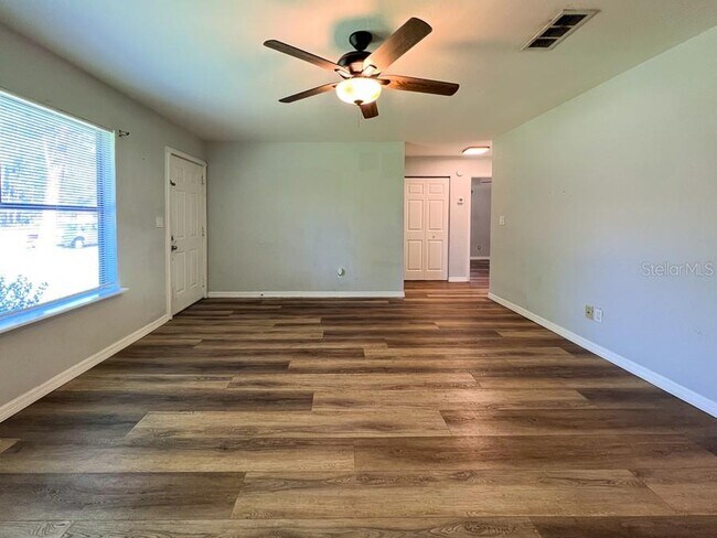 Photo - 5821 NW 23rd Terrace