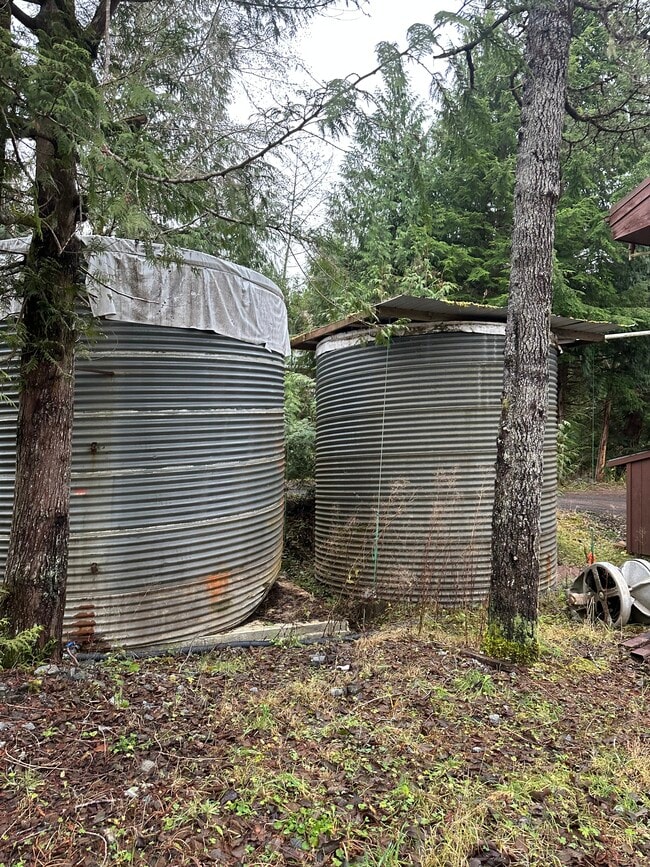 Photo - 81 Phillips Ln Unit B - Upper