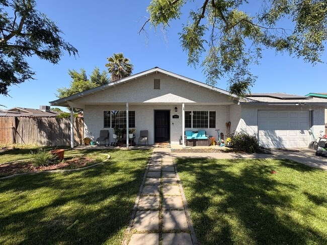 Photo - Updated 3 Bedroom Home in Hanford