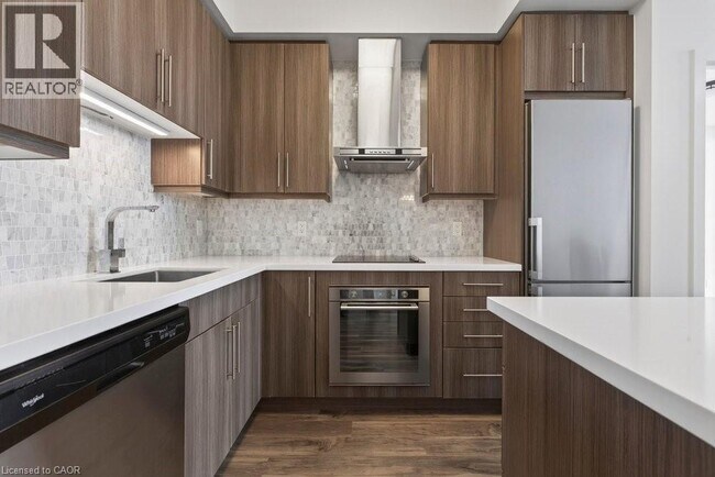 Photo - 2087 Fairview St Unité 2305