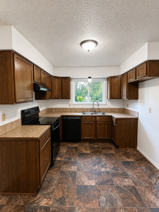 Photo - 1838 N Hillcrest Ave