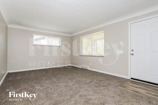 Photo - 1183 Toluca Ct