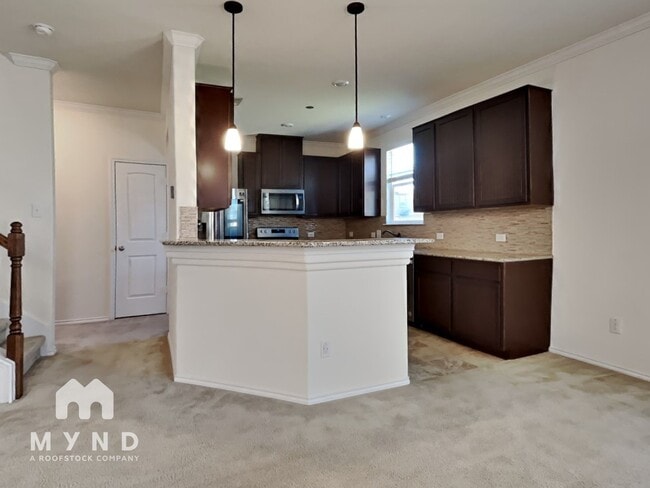 Photo - 17310 Headstock Rd