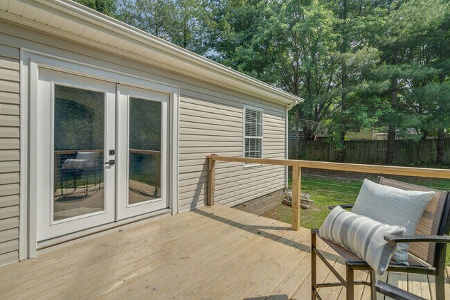 Photo - 103 Hunterwood Ct