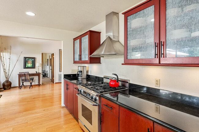 Photo - 2350 Mill Creek Ln