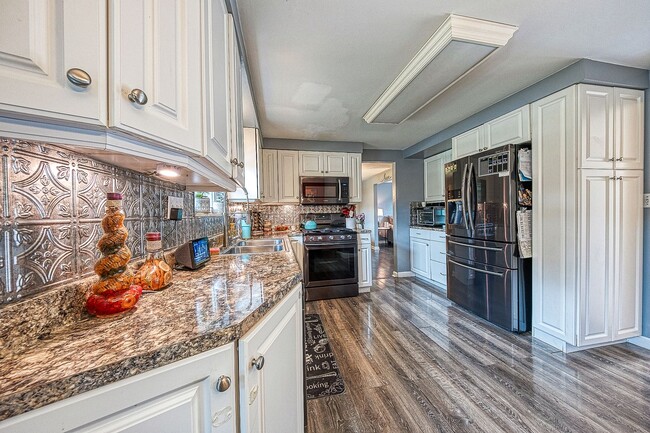 Photo - RENT FOR US OPEN: Walkable to the course..... House