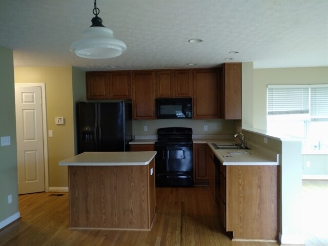 Photo - 4402 Coveflower Ct