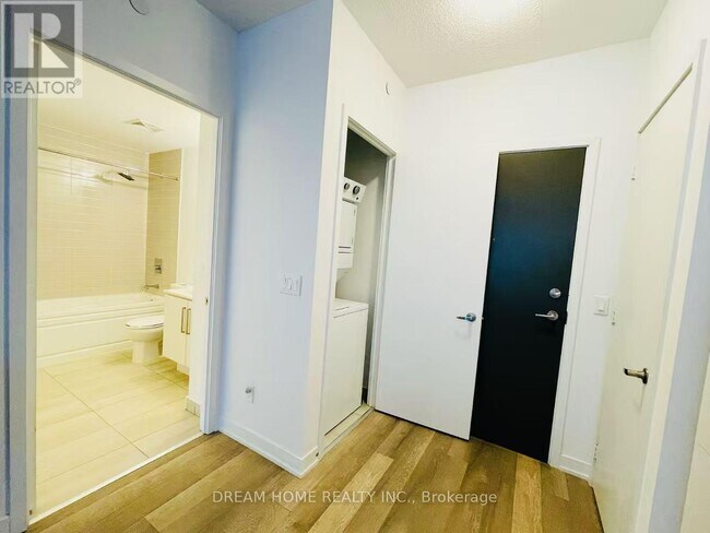 Photo - 5180 Yonge St Unit 1810