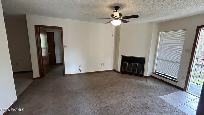 Photo - 16633 West Dr