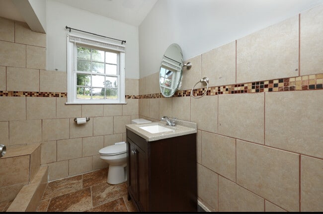 Photo - 3775 Steam Mill Rd