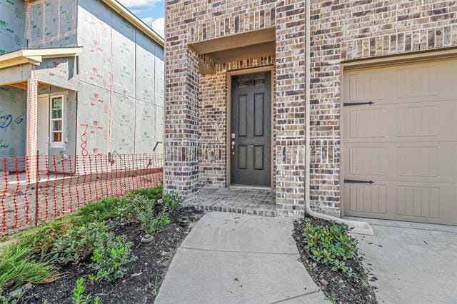 Photo - 704 Amenduni Ln