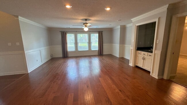 Photo - 983 Rolling Oaks Ln