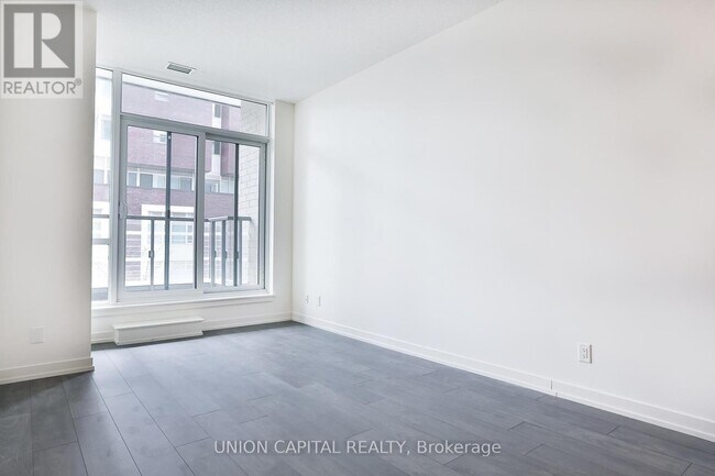 Photo - 200 Sackville St Unité 210