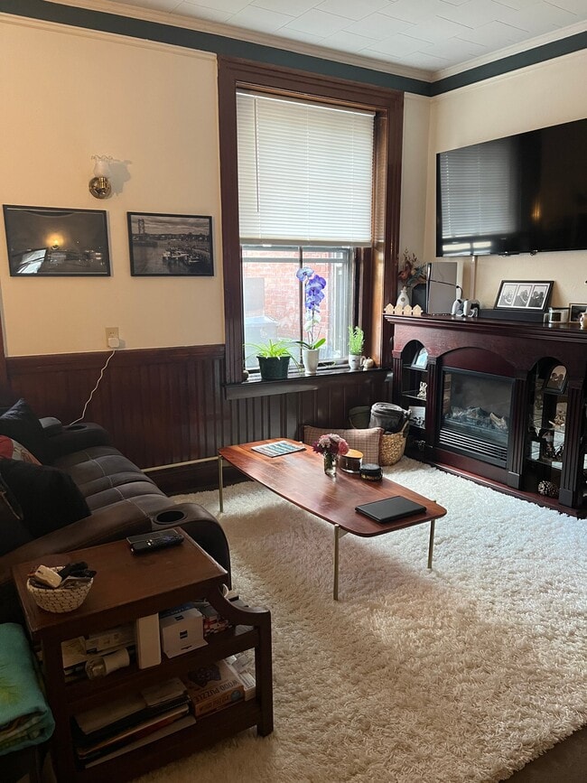 39 Pleasant St Unit 17